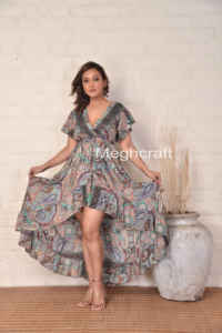 ชุดมินิเดรสผ้าไหมอินโดเวสเทิร์นสองชั้นสำหรับผู้หญิง - ชุดเดรสชายหาดคอ halter สไตล์โบฮีเมียนไซส์พลัส - Product Image 6