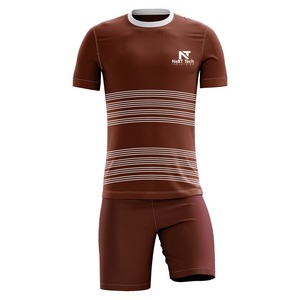 Comfortable Sports Wear Men <b>Soccer</b> Uniform 100% Polyester Men Custom Made Football Uniform - Product Image 3