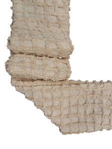 Tela de Algodón Blanco Bordado de la Mejor Calidad, Ligera y Transpirable para Confección de Vestidos para Mujeres y Niñas - Product Image 4