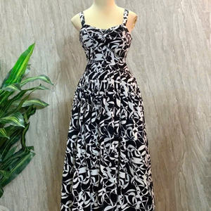 Elegante Vestido Maxi de Seda de Manga Corta para Mujer, Color Sólido, Ideal para Otoño, Combinación Perfecta de Elegancia, Comodidad, Casual y Formal - Product Image 2