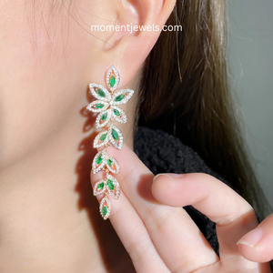 Pendientes de Plata 925 con Hojas y Circonitas Verdes, Pendientes Colgantes Florales con Circonita Cúbica para Bodas y Fiestas - Product Image 3
