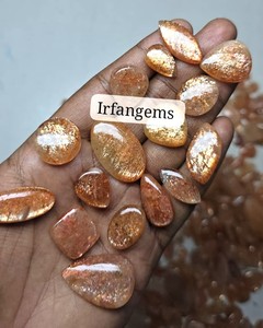 Pierre précieuse de pierre de soleil orange attrayante, Cabochon de pierre de soleil séduisant, Cristal de pierre de soleil en vrac, Pierre précieuse d'iolite pour la fabrication de pendentifs - Product Image 1