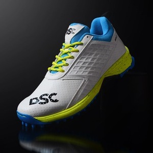 Calzado Deportivo DSC para Críquet, Diseño Ligero, Agarre Superior, para Entrenamiento y Partidos Profesionales - Product Image 1