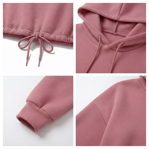Ensemble de survêtement court personnalisé pour femme en molleton doux – Design élégant sur mesure – Style streetwear – Prix bas - Product Image 3
