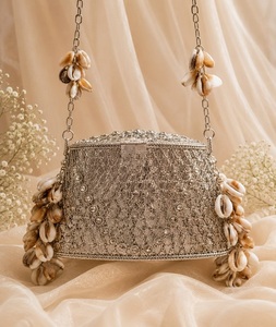 Pochette en laiton doré poli, style bohème, plaqué argent, faite à la main, cadeau de mariage pour elle, Thanksgiving, Saint-Valentin F S - Product Image 5