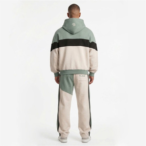 Conjunto Deportivo de Dos Piezas para Hombre, Sudadera con Cremallera y Pantalones Deportivos, Diseño Color Block, Logotipo Personalizado, Ropa Deportiva Urbana - Product Image 3