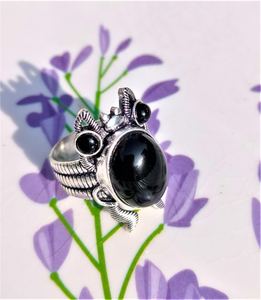 Bague ovale en onyx noir, argent sterling, faite à la main, motif grenouille, bijou statement, cadeau d'anniversaire pour femme - Product Image 6