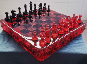Juego de Ajedrez de Resina Roja Lava, Piezas de Ajedrez Negras y Rojas Hechas a Mano, Regalo de Lujo para Él, Tablero de Ajedrez Artístico de Resina - Product Image 5