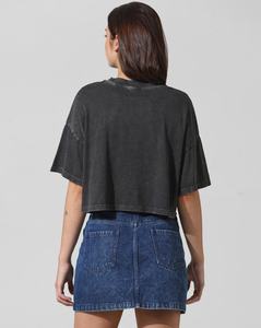 เสื้อยืดครอปทรงบ็อกซี่สำหรับผู้หญิง ผ้าฝ้าย 100% ความยาวสั้น ทรงหลวม สไตล์สตรีทแฟชั่น เสื้อเปล่า ระบายอากาศได้ดี รับสกรีนโลโก้ OEM - Product Image 4