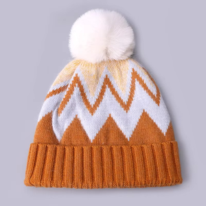 Gorro de Punto con Pompón de Piel Sintética, Estilo Moderno, Personalizado, de Color Mixto, Gorro de Estilo Único, Cómodo, Transpirable, con Diseño Jacquard - Product Image 6