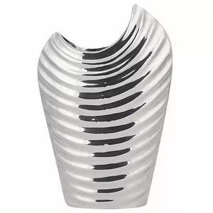 Vase à fleurs en métal noir avec revêtement, nouveau design, forme personnalisée, pour décoration intérieure et extérieure, vase à fleurs fait main - Product Image 6