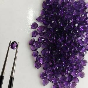 Ametista Africana Natural, Corte Pera de 5x4MM, Gema Suelta de la Mejor Calidad para Joyería - Product Image 1