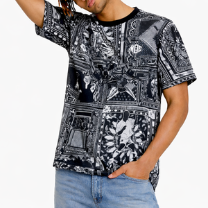 Camiseta para Hombre con Sublimación Completa, Diseño Gráfico Negro, Estilo Urbano, Poliéster, Camisetas Deportivas para Mujer, Personalizadas, Marca Privada, OEM, Suministro al por Mayor - Product Image 3