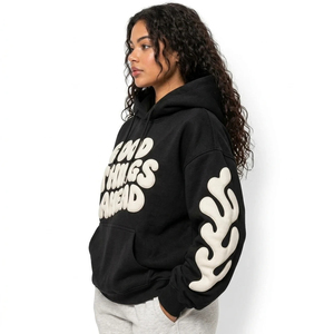 Hoodie Premium pour Femme avec Impression en Relief, Motifs Artistiques en Dimension, Tissu Confortable et Coupe Décontractée pour la Collection Mode Quotidienne - Product Image 3