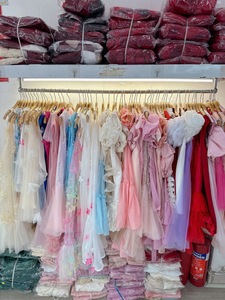 Robe de princesse en satin rose pour filles avec fleur en perles 3D faite à la main pour fête d'anniversaire, mariage, demoiselle d'honneur et séance photo TUTUPETTI - Product Image 4