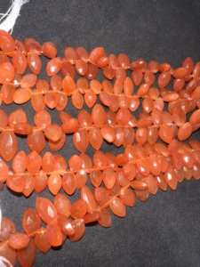 Perles de cornaline facettées en forme de marquise : Chaîne de bijoux de 8 pouces (6x11mm) - Product Image 3