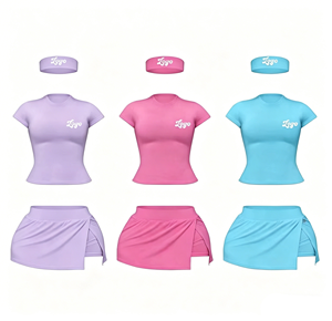 Completo Estivo da Donna con Gonna-Pantaloncino, Set Due Pezzi Personalizzabile con Logo, Maglietta a Maniche Corte in Cotone e Minigonna Sopra il Ginocchio, Abbigliamento da Palestra - Product Image 1