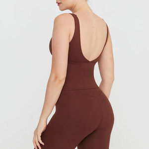 Soutien-gorge de sport sans couture à bretelles spaghetti et col en V profond pour femme, maintien moyen, couleur unie, idéal pour le yoga et le fitness - Product Image 2