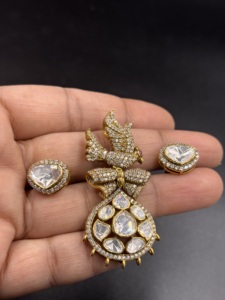 Gold Plated Silver Classic <b>Crystal</b> Bird Pendant Set Stud Earrings Vintage <b>Animal</b> Themed Charms Gift Unisex Bird Jewelry - Product Image 5