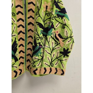 Chaqueta Estilo Boho Chic Amarillo Verde con Bordado de Aves, Chaqueta Estilo Suzani Uzbeko con Forro Interior de Algodón - Product Image 3