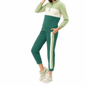Conjunto Deportivo de Dos Piezas Personalizado para Mujer, Tallas Grandes, de Alta Calidad, Transpirable, de Algodón, de Secado Rápido, para Entrenamiento de Invierno - Product Image 4