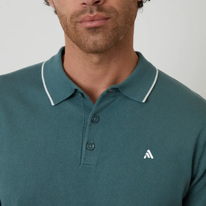 Polo de Punto para Hombre, Color Sólido, Manga Corta, Transpirable, Estilo Casual de Algodón con Ribete Blanco y Logotipo Personalizable - Product Image 3