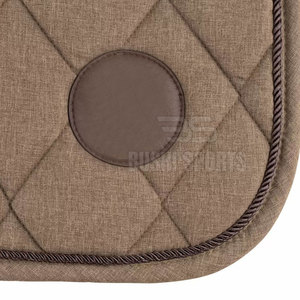 Service OEM de tapis de selle légers et unis, fabriqués au Pakistan - Product Image 3