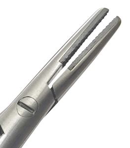 Porte-aiguille manuel Castroviejo incurvé avec serrure TC Gold en acier instruments chirurgicaux en acier inoxydable - Product Image 3