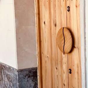 Poignées de tiroir rustiques faites à la main, poignées de tirage minimalistes en bois, collection élégante de poignées de meuble, poignées de placard en bois rond et lisse - Product Image 5