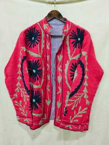 Chaqueta de Mujer Bordada a Mano con Diseño Floral Rojo, Cuello Mao, Manga Larga, para Otoño - Product Image 3