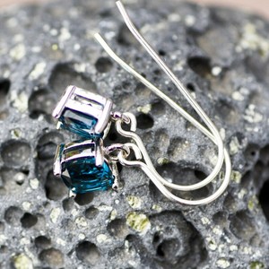 Boucles d'oreilles en topaze bleue de Londres, argent sterling vintage, bijoux pierre de naissance de décembre, cadeau élégant pour femme, mariage et soirée - Product Image 3