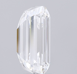 Diamante Cultivado en Laboratorio con Certificación IGI, Corte Esmeralda de 4.78 CT, Color D, Claridad VVS1, CVD LG 768682870 ROYAL GEMS para Joyería - Product Image 2