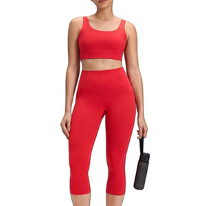Conjunto de Yoga Rojo sin Costuras para Mujer, Top Corto de Cintura Alta, Leggings hasta la Pantorrilla, Ropa Deportiva, Traje de Dos Piezas para Fitness y Entrenamiento - Product Image 1