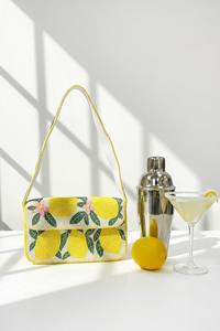 Sac à bandoulière floral perlé fait main, travail de perles dense et de haute qualité, sac de soirée brodé de luxe pour femmes et filles - Product Image 5