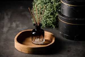 Bandeja Redonda Rústica Mediana de Madera de Mango, Hecha a Mano con Asas de Hierro, Bandeja Decorativa Sostenible para Cocina - Product Image 4