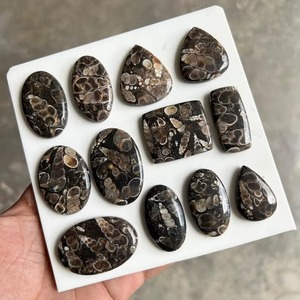 พลอยอาเกตธรรมชาติทรงคาโบชอง ขายส่งจำนวนมาก สำหรับทำเครื่องประดับ จี้ แหวน ต่างหู - Product Image 1