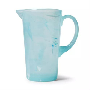 Carafe à eau en résine artisanale de luxe, texture marbre moderne, écologique, sans BPA, pour jus, cocktails et thé glacé - Product Image 5