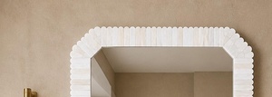 Espejo Decorativo de Pared Hexagonal de Diseño Moderno con Incrustaciones de Hueso Hecho a Mano por ANAM OVERSEAS, Modelo OEM ODM AO-4598 para Navidad - Product Image 2