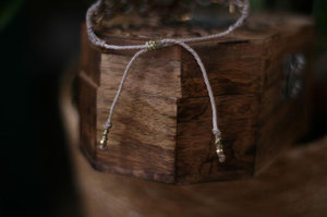 Collar con Colgante de Piedra Natural, Envuelto en Alambre Plateado, Cordón Negro Único, Estilo Vintage, Joyería de Compromiso para Mujer - Product Image 3