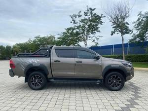 Toyota Hilux Rogue 4x4 d'occasion propre, modèle <span class=keywords><strong>2021</strong></span>, conduite à gauche ou à droite, voitures d'occasion à <span class=keywords><strong>vendre</strong></span> - Product Image 3
