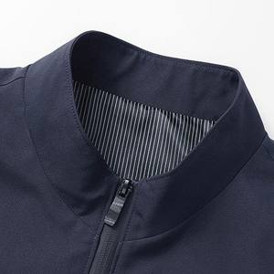 Chaqueta Bomber para Hombre, Tejido Transpirable, Venta Directa de Fábrica OEM, Estilo Deportivo Versátil para Hombres de Edad Media y Mayores, con Cuello Alto - Product Image 6