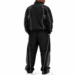 Ensemble de survêtement de sport pour homme, personnalisé, 100% nylon, deux pièces, imperméable, respirant, léger, style streetwear, veste et pantalon de jogging - Product Image 5