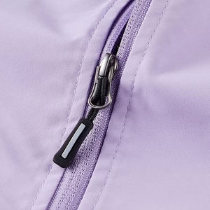 Chalecos ligeros para hombre para primavera y verano, chaquetas sin mangas con múltiples bolsillos con cremallera, chalecos casuales con cremallera para actividades al aire libre - Product Image 5