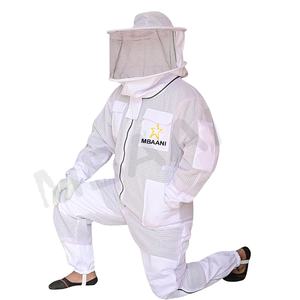 Combinaison apicole 3 couches avec voile rond et une paire de gants ventilés anti-piqûre Combinaison apicole pour apiculteurs - Product Image 1