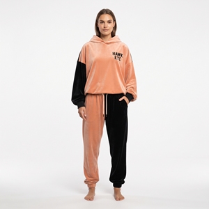 Conjunto Deportivo de Dos Piezas para Mujer, Sudadera Holgada con Bloques de Color en Terciopelo y Pantalones Deportivos con Bolsillos Laterales - Product Image 6