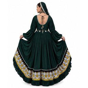 Lehenga Choli Verde con Bordado Intenso, Vestido Afgano Kuchi Largo Hasta el Suelo, Vestido Tradicional de Boda Afgano Kuchi para Mujer - Product Image 3