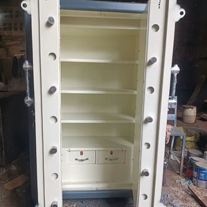 Coffre-fort domestique en acier robuste et durable avec accès par empreinte digitale, rangement de clés, casier industriel à serrure numérique - Product Image 1