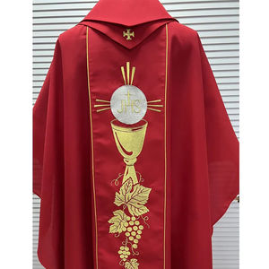 Chasuble de Prêtre en Tissu Polyester Rouge avec Broderie Dorée et Étole 2026 – Nouvelle Chasuble Brodé Sur Mesure - Product Image 4