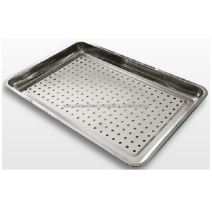 Plateau perforé de qualité supérieure WARSAW MEDICAL en acier inoxydable, certifié ISO et CE, pour instruments chirurgicaux |   porte-aiguille - Product Image 1