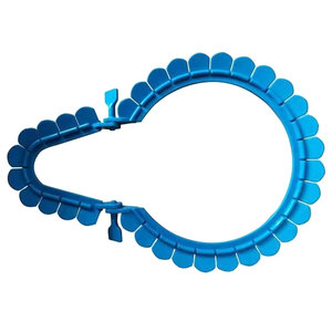 Retractor Lone Star de Alta Calidad para Veterinaria con Anillo y 5 Ganchos Adicionales, Instrumento Quirúrgico - Product Image 1